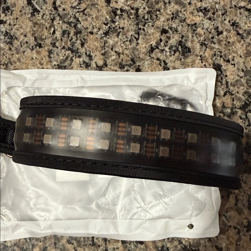 MEGAPAWS LED Dog Collar, Black, Extra Large: 24 to 28-in neck, 1.75-in wide